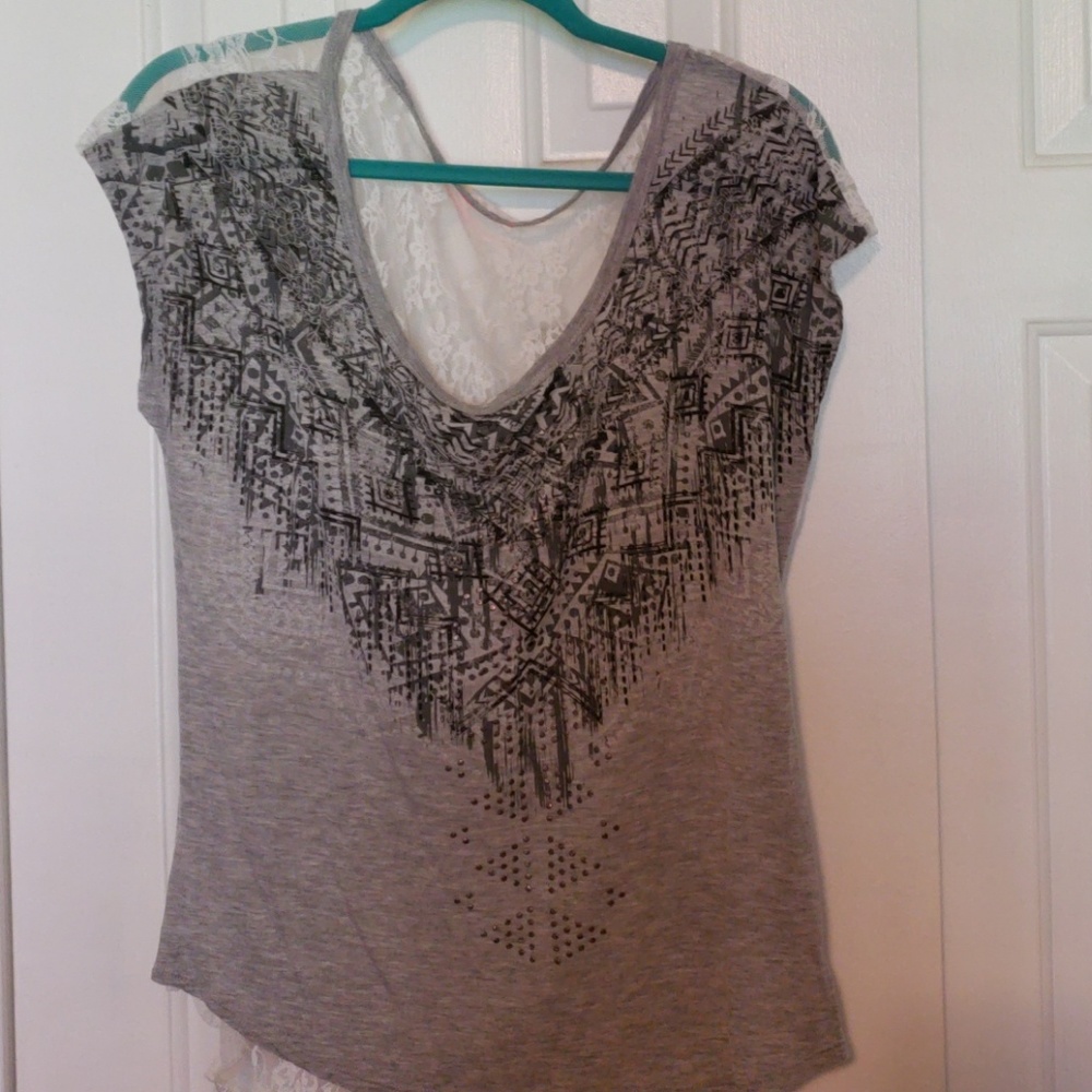 Short sleeve top